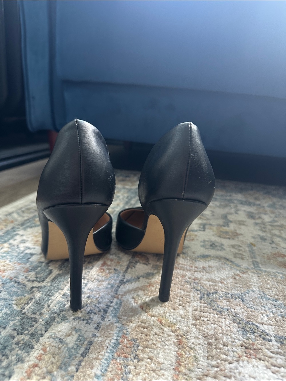 Women's Black Pointed-Toe D'Orsay Stiletto Heels - Picture 5 of 6